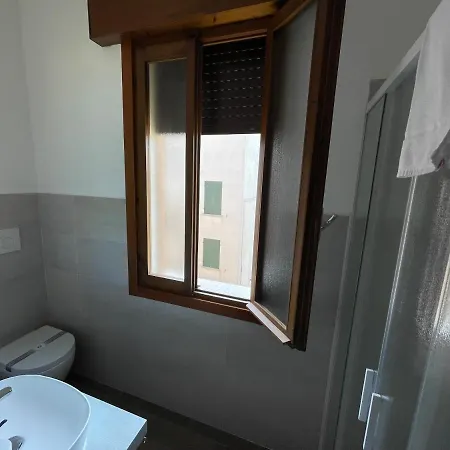 Seafront Lovely Penthouse Flat With Pool Lido di Jesolo