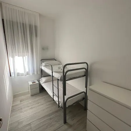 Seafront Lovely Penthouse Flat With Pool